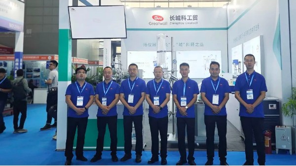 展會(huì)直擊|聚焦醫(yī)藥創(chuàng)新,見證行業(yè)革新,長(zhǎng)城科工貿(mào)精彩亮相西安API制藥盛宴！